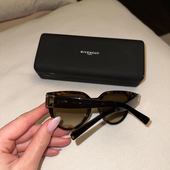UNISEX givenchy sunglasses cat eye - Picture 5 of 6